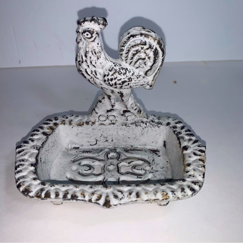 Vintage-style Rooster Soap Dish. Cast Iron Country Decor Rustic dish